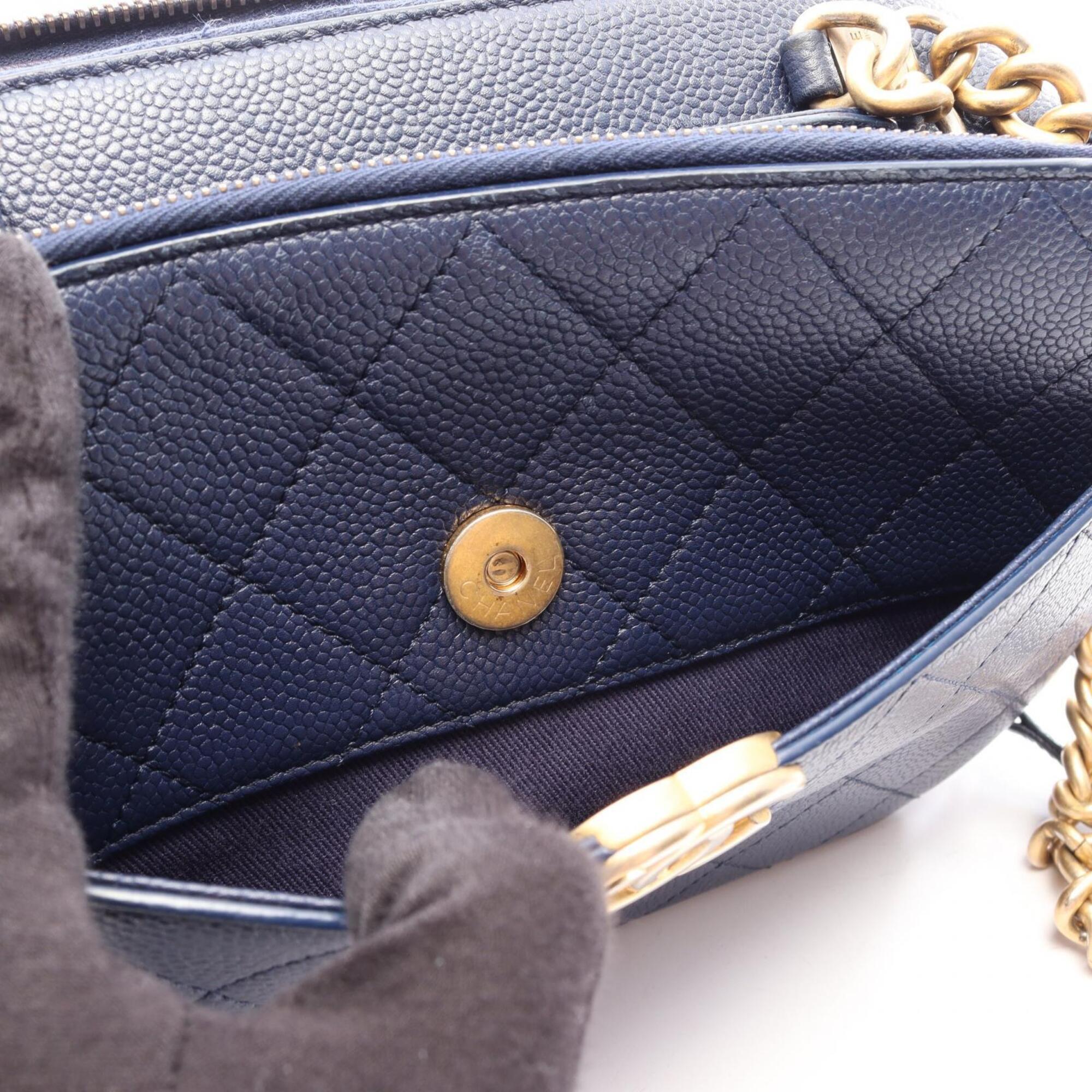 Chanel Blue Grained Calfskin Handbag Shoulder Bag (Pre-Owned)