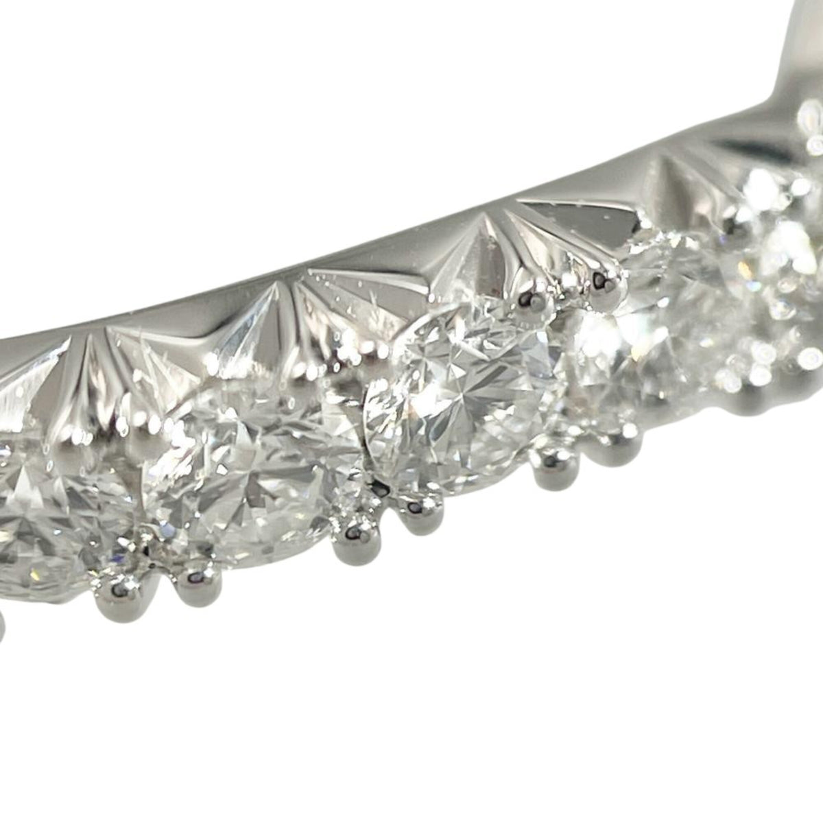 Harry Winston Platinum Platinum 950 Band Ring (Pre-Owned)
