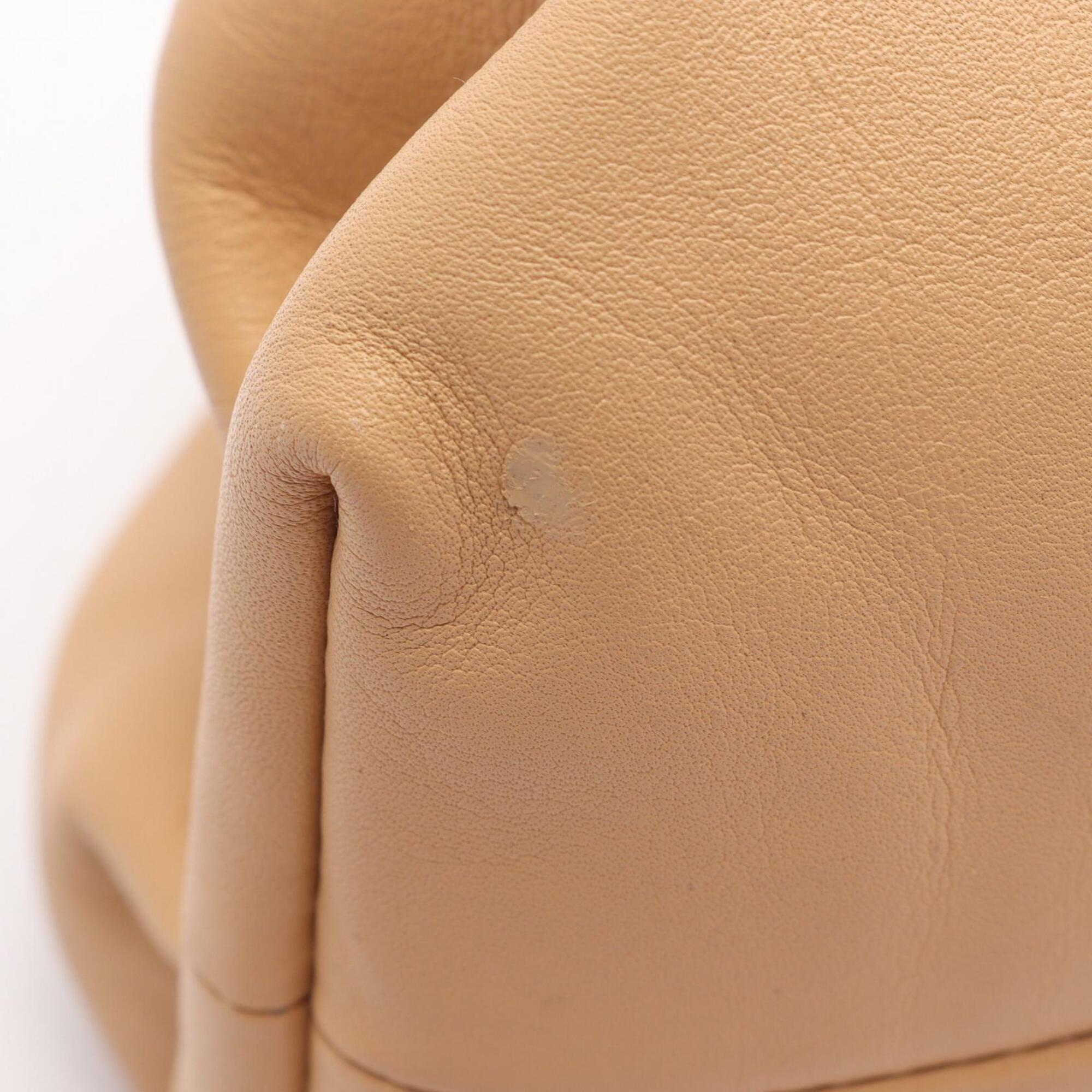 Bottega Veneta Beige Leather Clutch Bag Handbag Pouch (Pre-Owned)