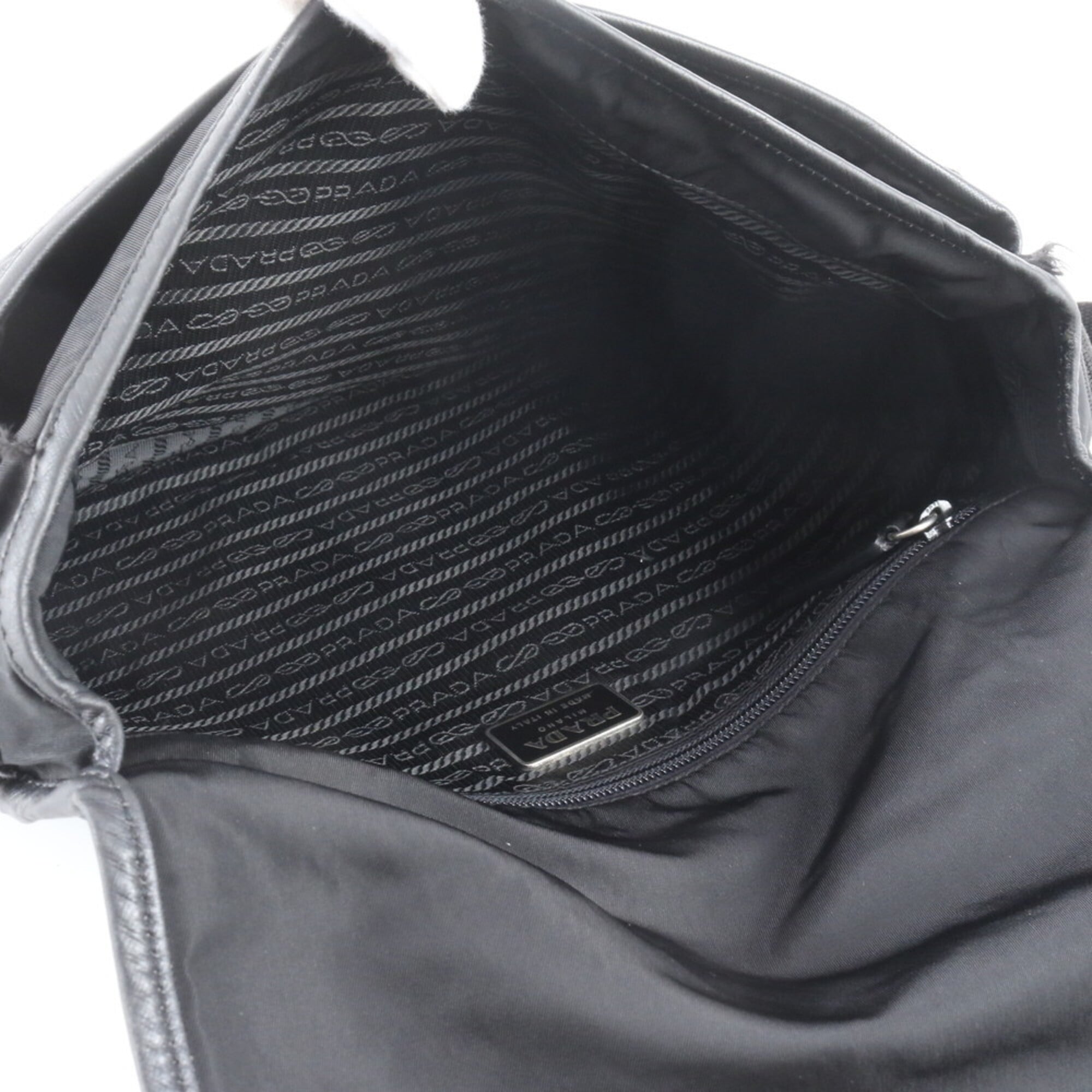 Prada Black Nylon Leather Shoulder Bag (Pre-Owned)