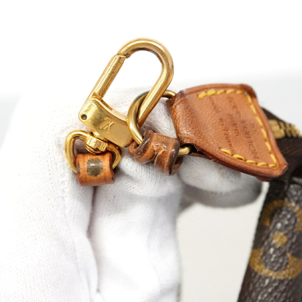 Louis Vuitton Brown Pouch (Pre-Owned)