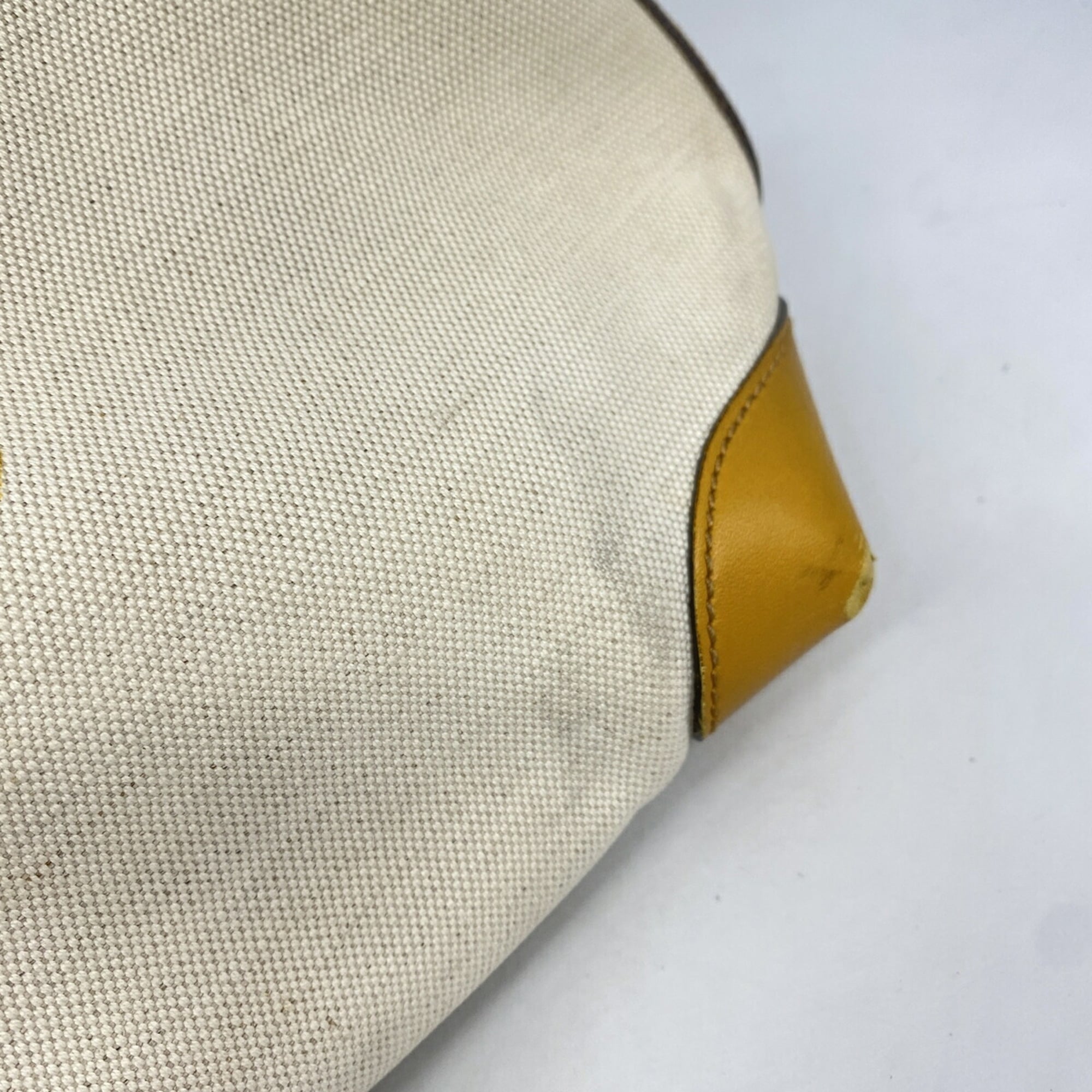 Gucci Beige Yellow Canvas Tote Bag (Pre-Owned)
