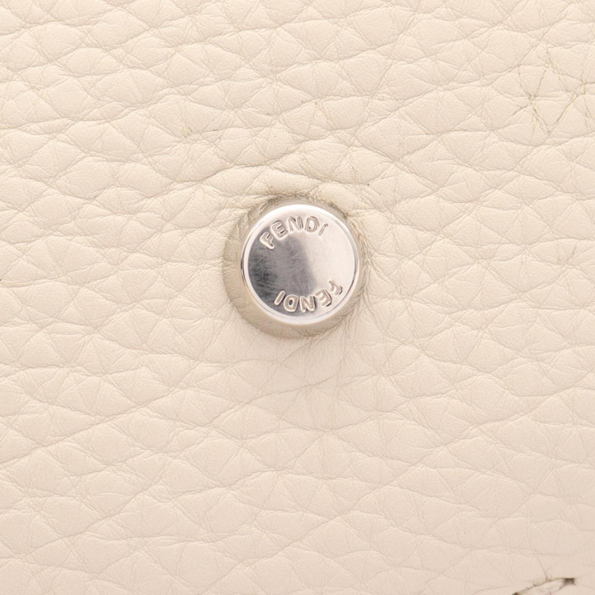 Fendi Gray Ivory Leather Handbag (Pre-Owned)