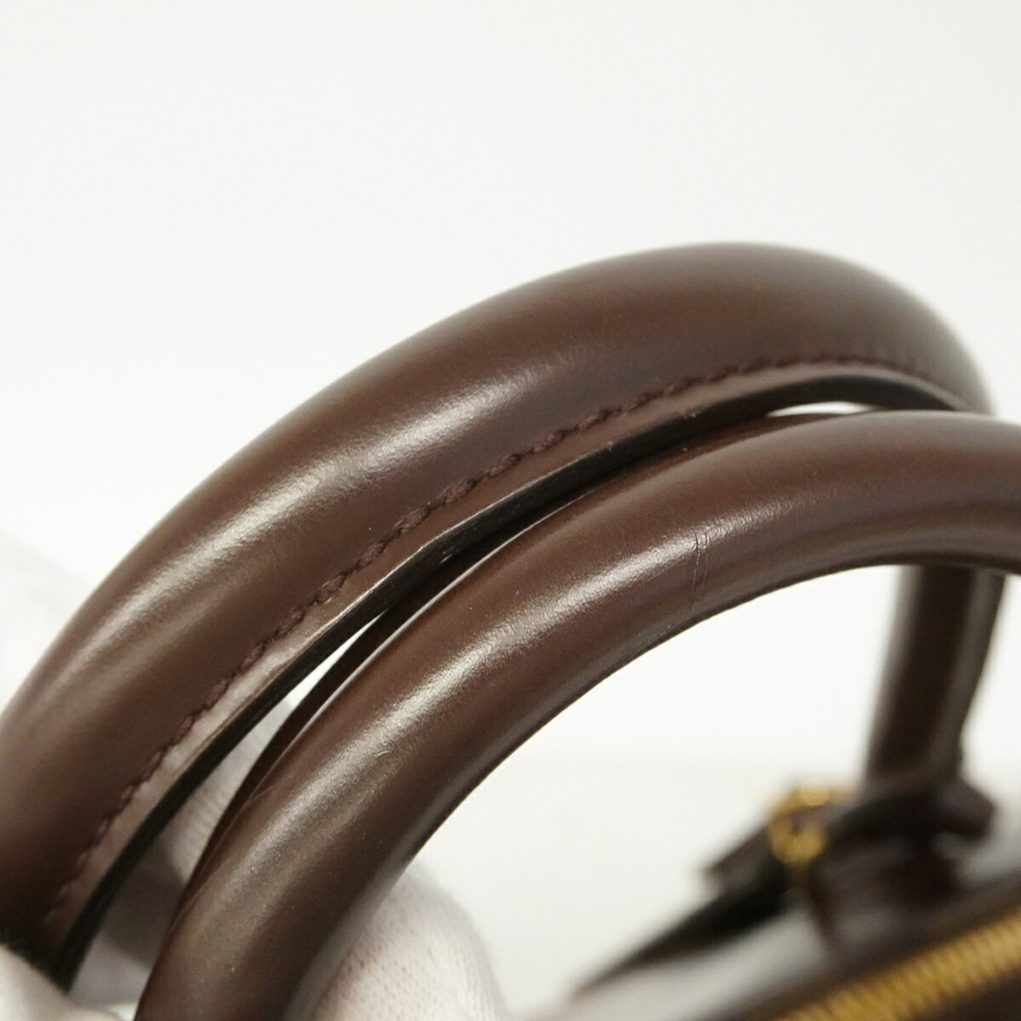 Louis Vuitton Ebene Handbag (Pre-Owned)