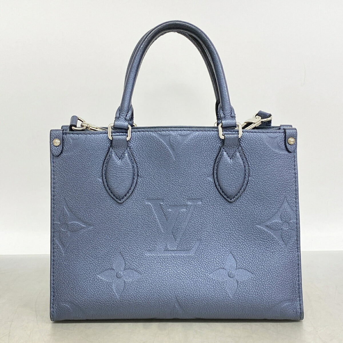Louis Vuitton Blue Handbag (Pre-Owned)