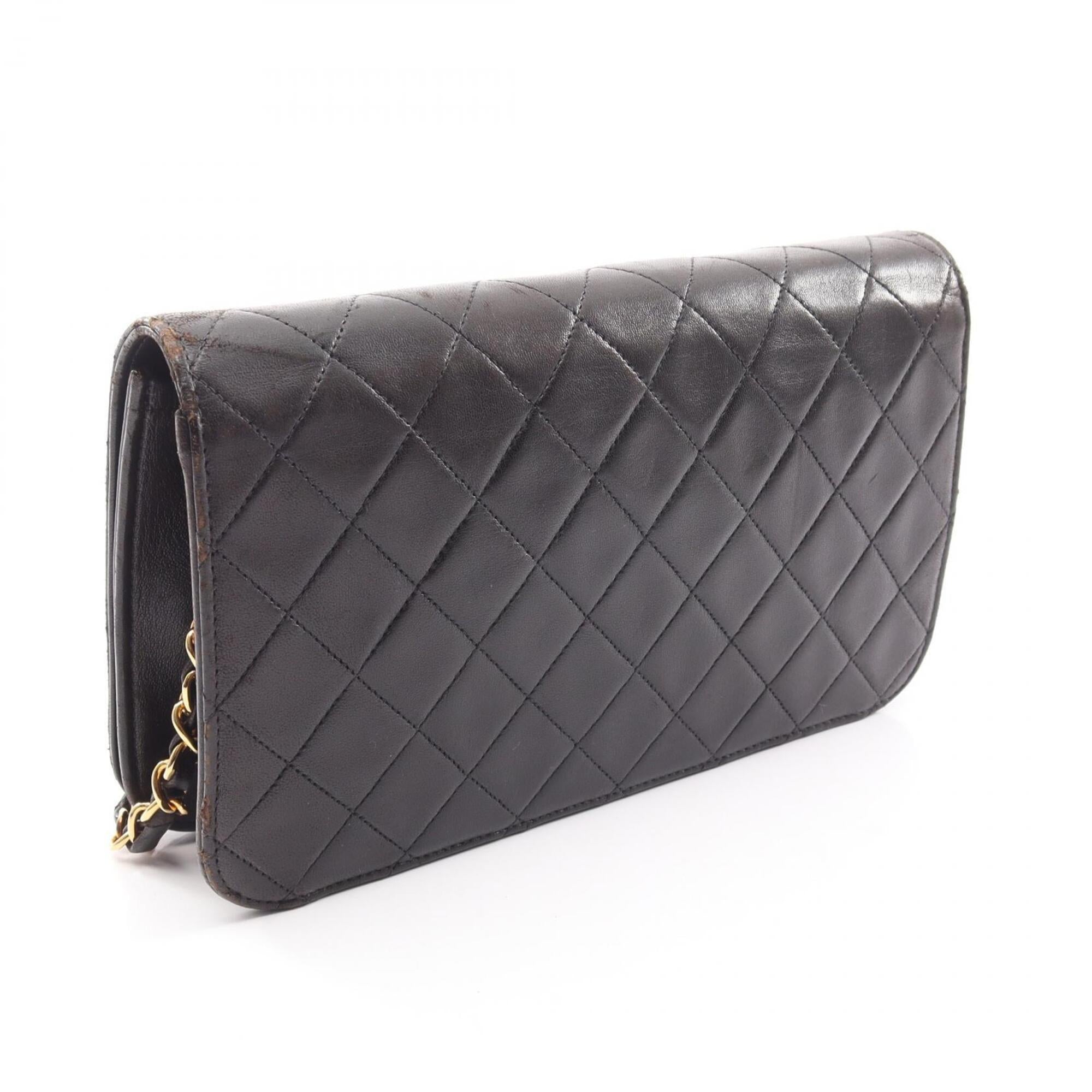 Chanel Black Leather Handbag Shoulder Bag (Pre-Owned)