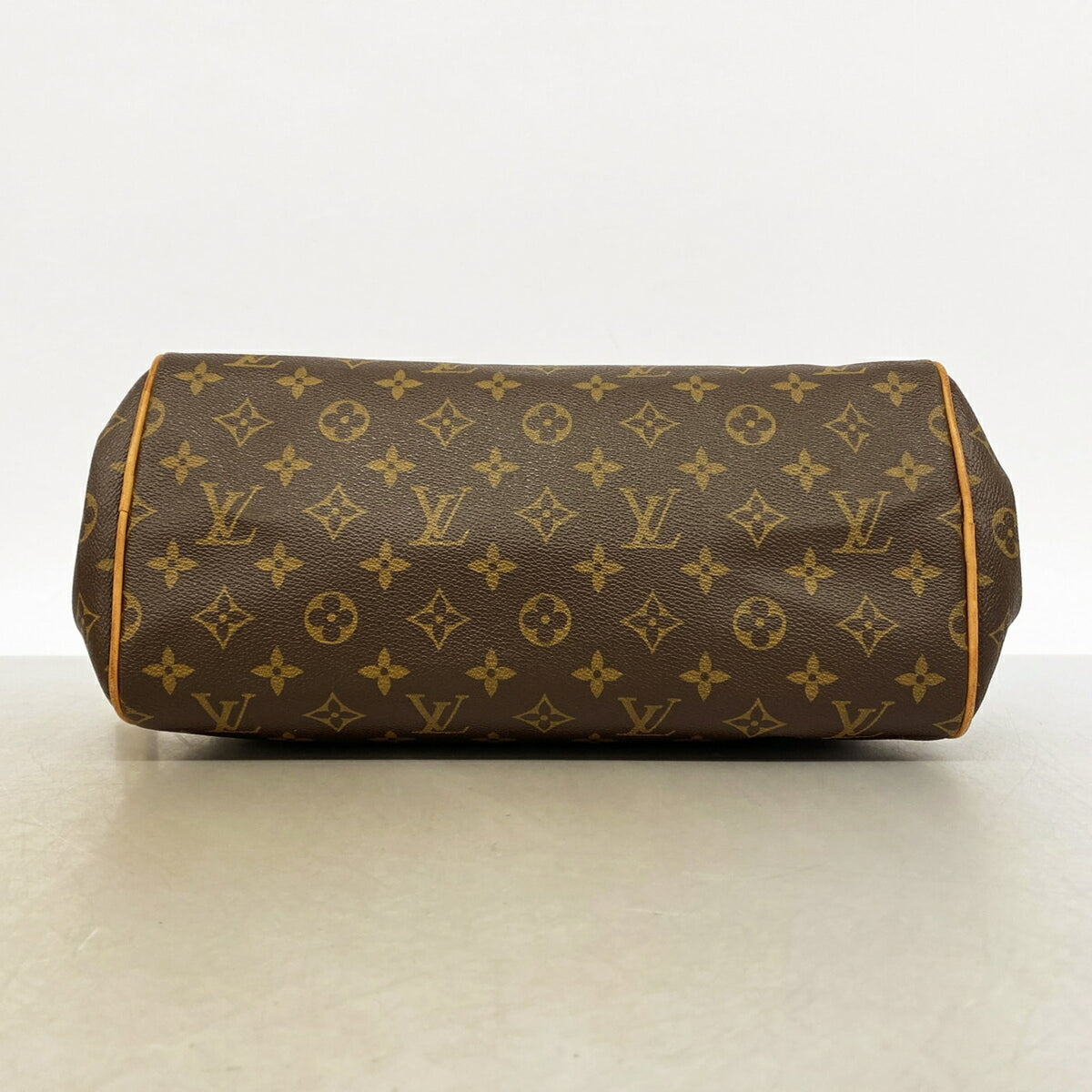 Louis Vuitton Brown Shoulder Bag (Pre-Owned)