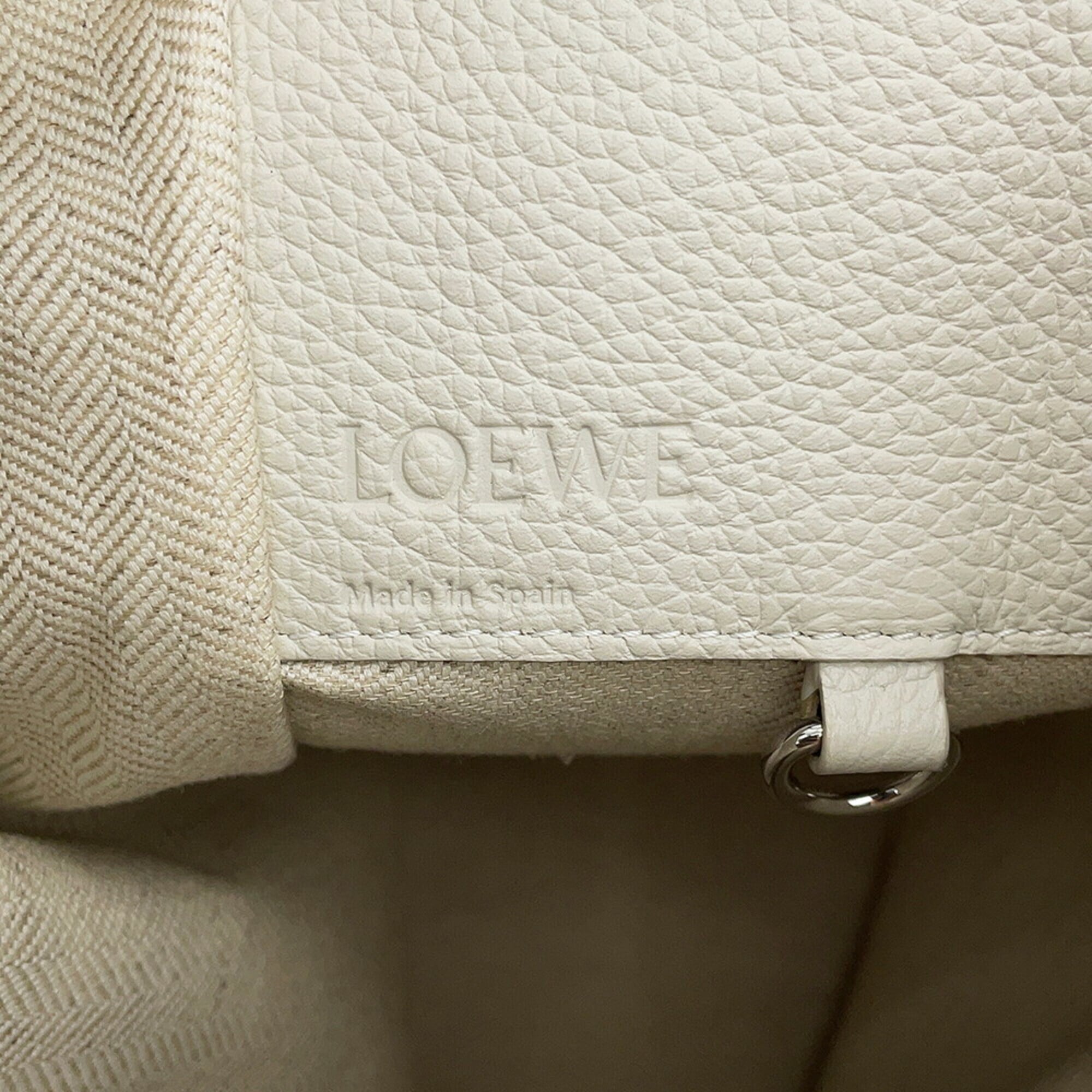 Loewe Hammock White Leather Handbag Shoulder Bag (Pre-Owned)