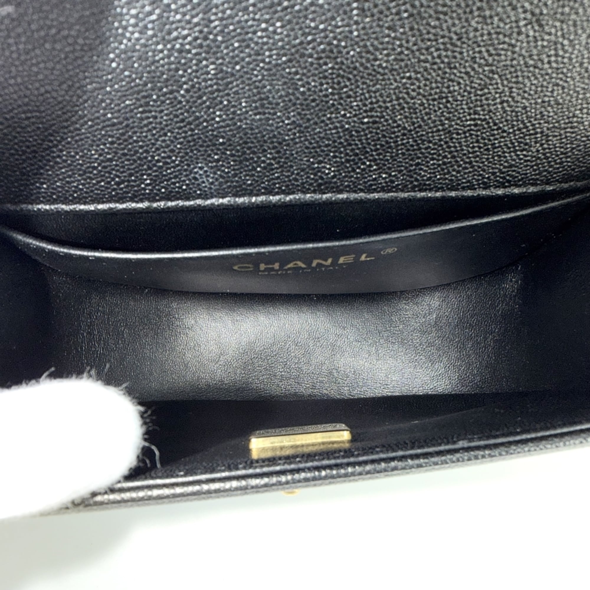 Chanel Black White Grained Calfskin Pochette Shoulder Bag (Pre-Owned)