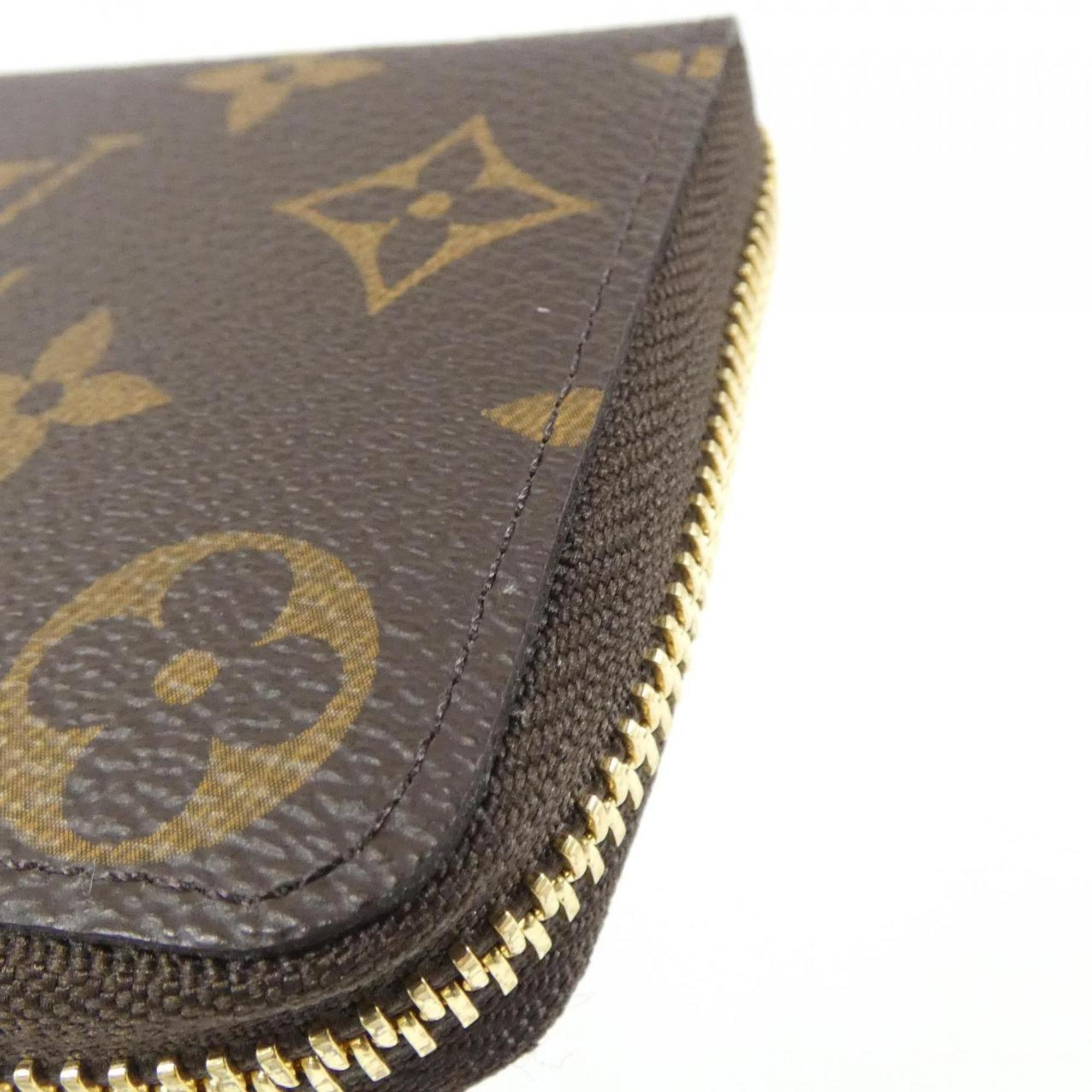 Louis Vuitton Marron Monogram Coated Canvas (Pre-Owned)