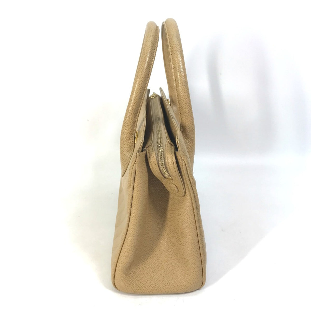 Chanel Beige Leather Handbag (Pre-Owned)