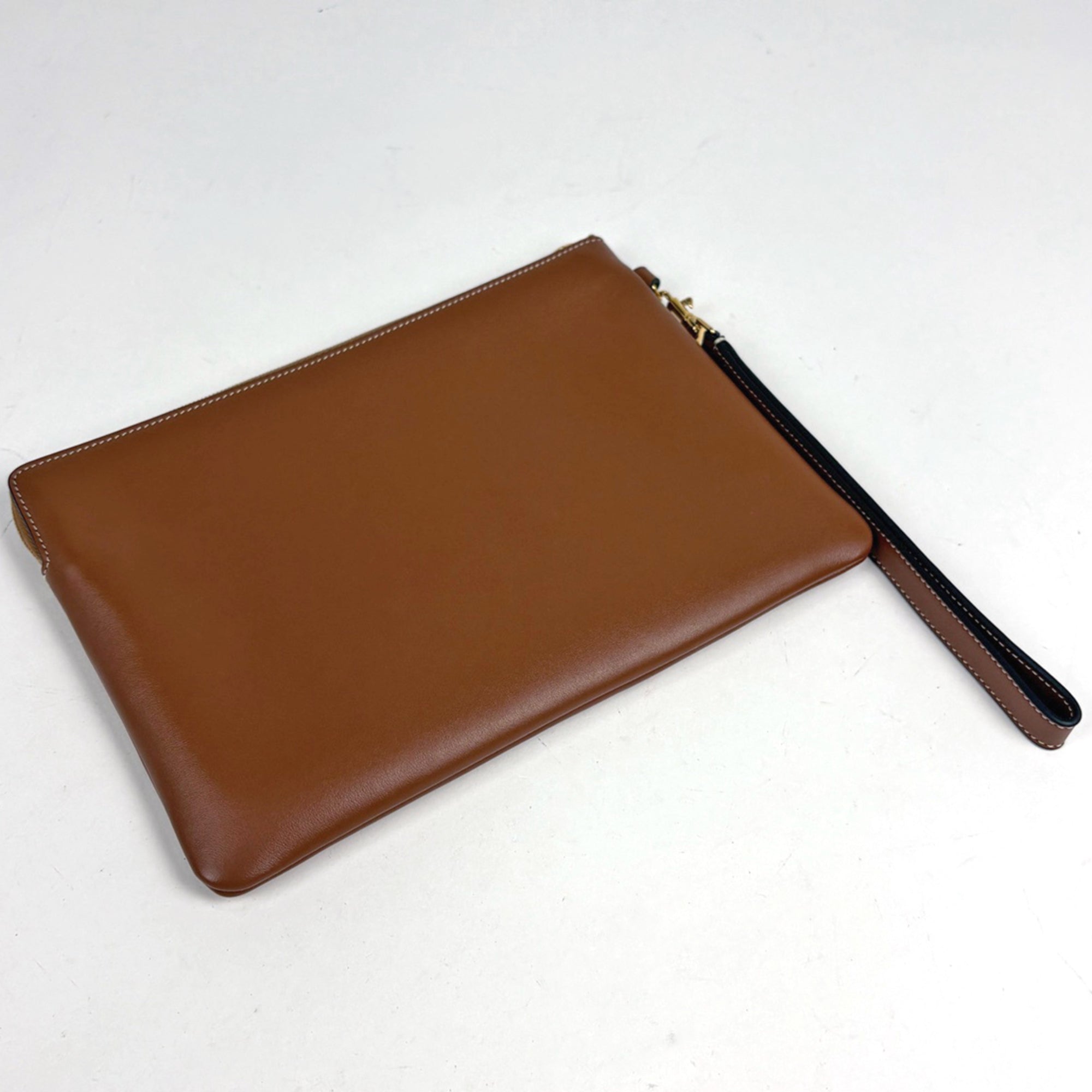Celine Brown Leather Clutch Bag (Pre-Owned)