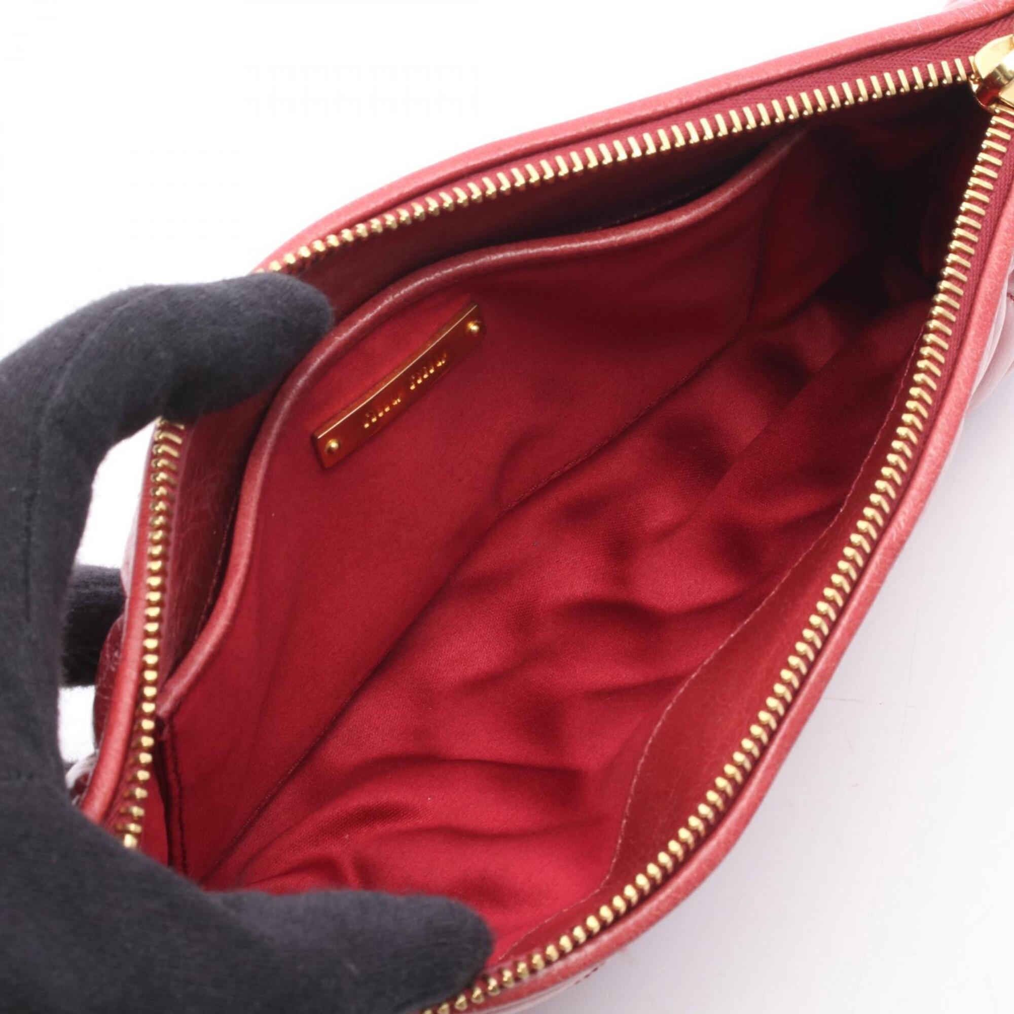 Miu Miu Matelasse Red Color Leather Clutch Bag Handbag (Pre-Owned)
