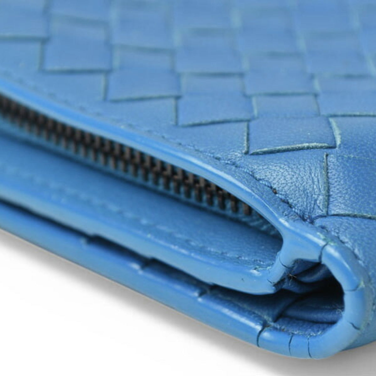 Bottega Veneta Intrecciato Blue Leather Wallet (Bi-Fold) (Pre-Owned)
