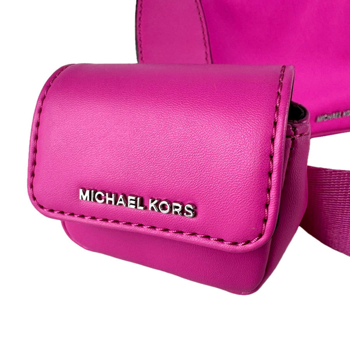 Michael Kors Pink Nylon Shoulder Bag (Pre-Owned)