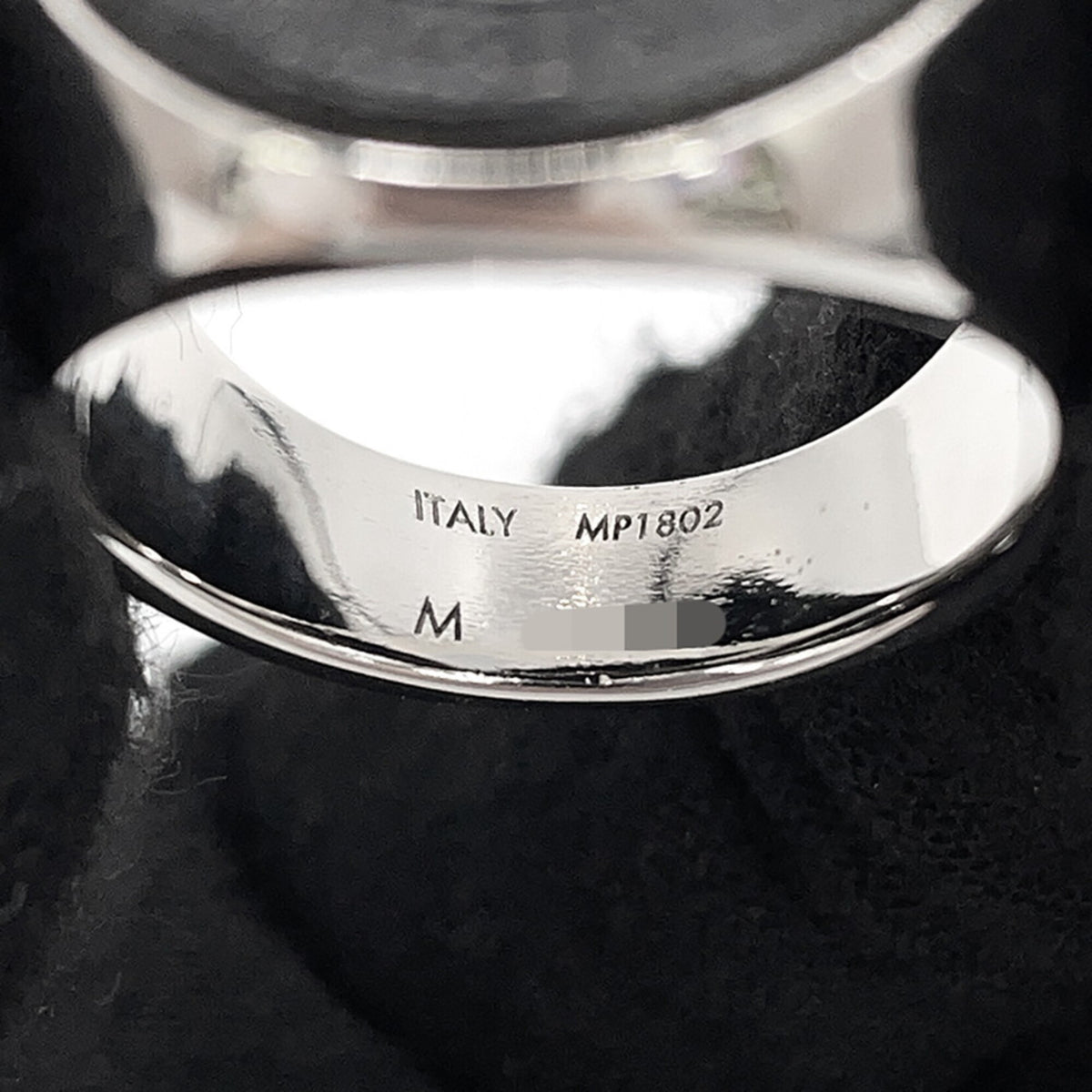 Louis Vuitton Silver Noir Metal Band Ring (Pre-Owned)