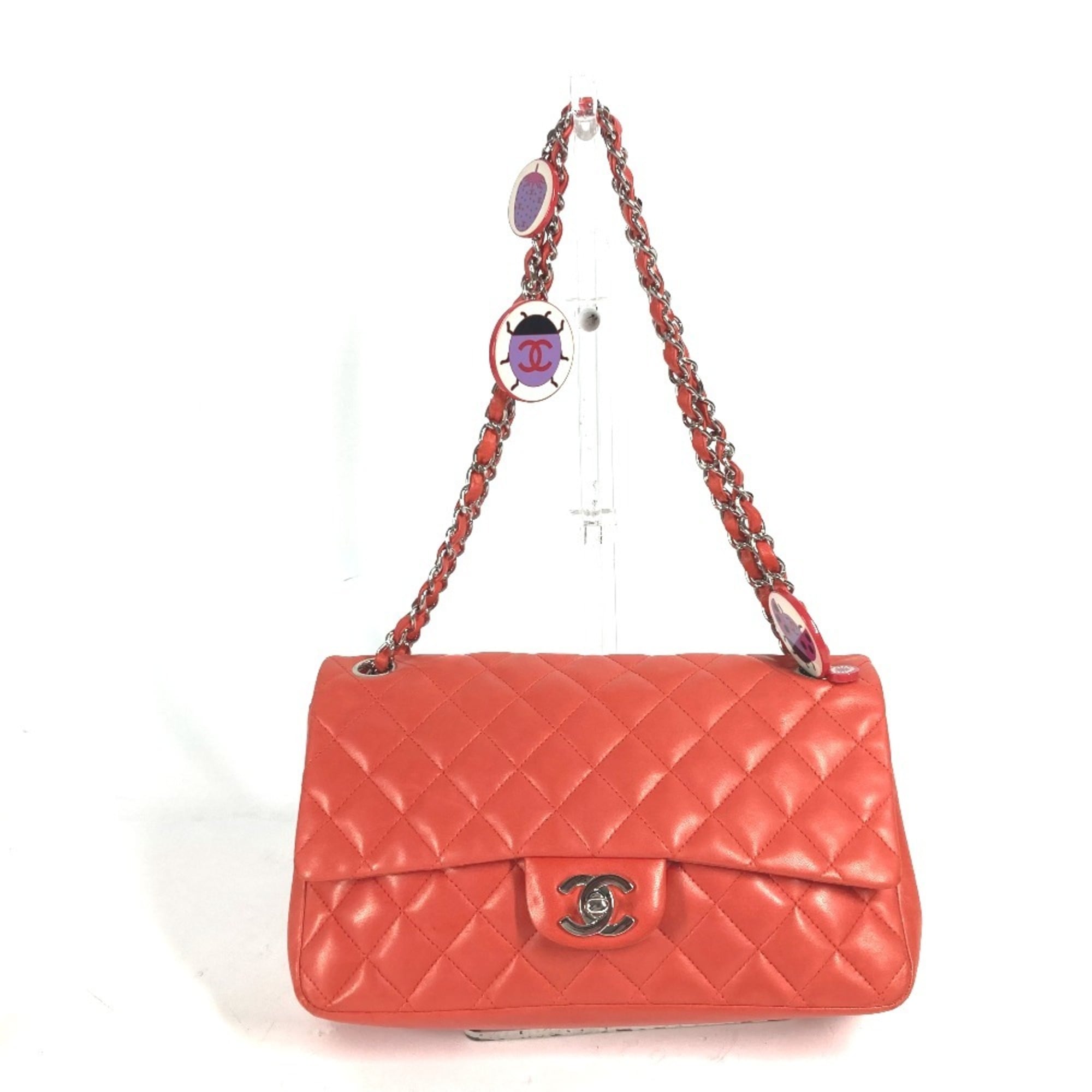 Chanel Red Color Leather Shoulder Bag (Pre-Owned)