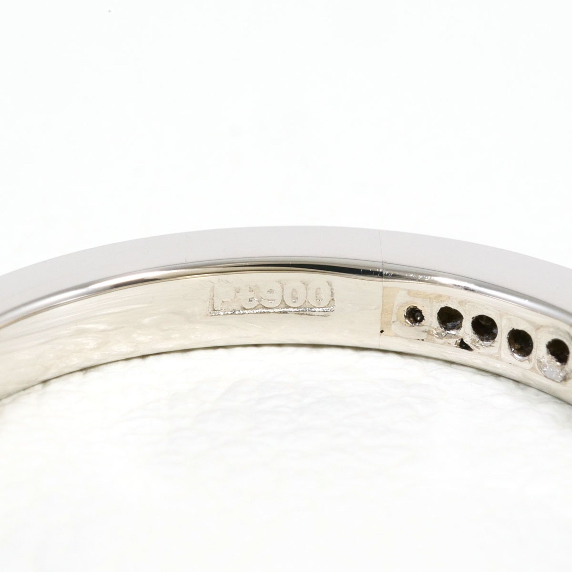 Unbranded Platinum Platinum 900 Band Ring (Pre-Owned)