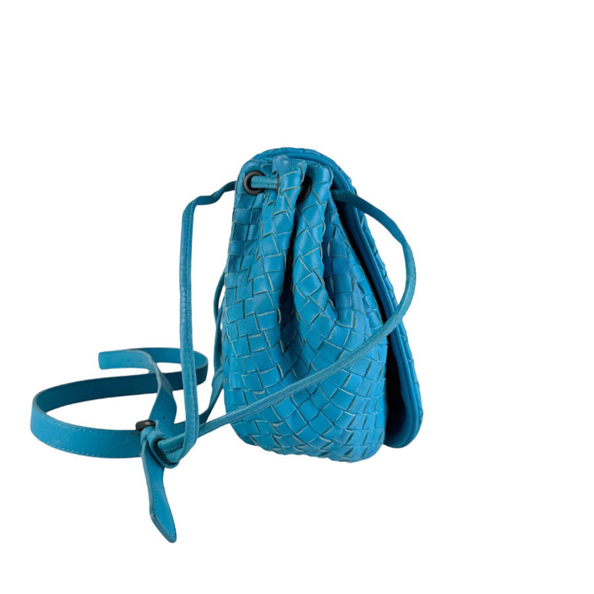 Bottega Veneta Blue Intrecciato Shoulder Bag (Pre-Owned)
