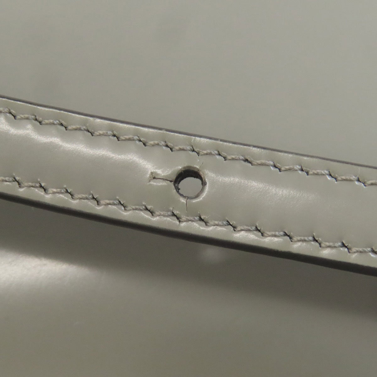 Prada Gray Leather Shoulder Bag (Pre-Owned)