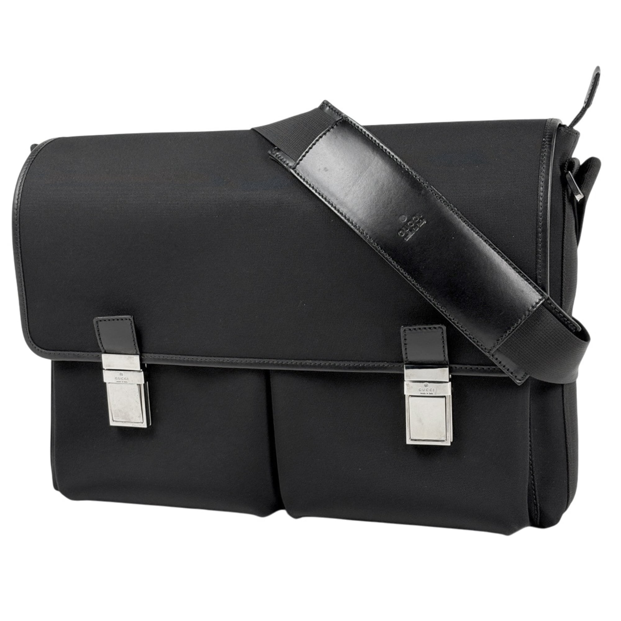 Gucci Black Nylon Leather Messenger Bag Shoulder Bag (Pre-Owned)