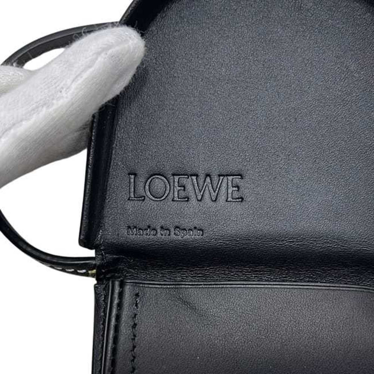 Loewe Black Leather Pochette Pouch (Pre-Owned)