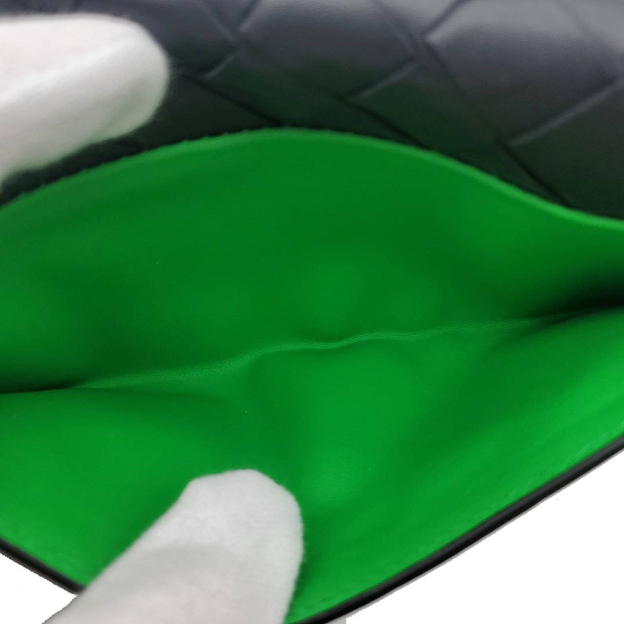 Bottega Veneta Black Green Leather (Pre-Owned)