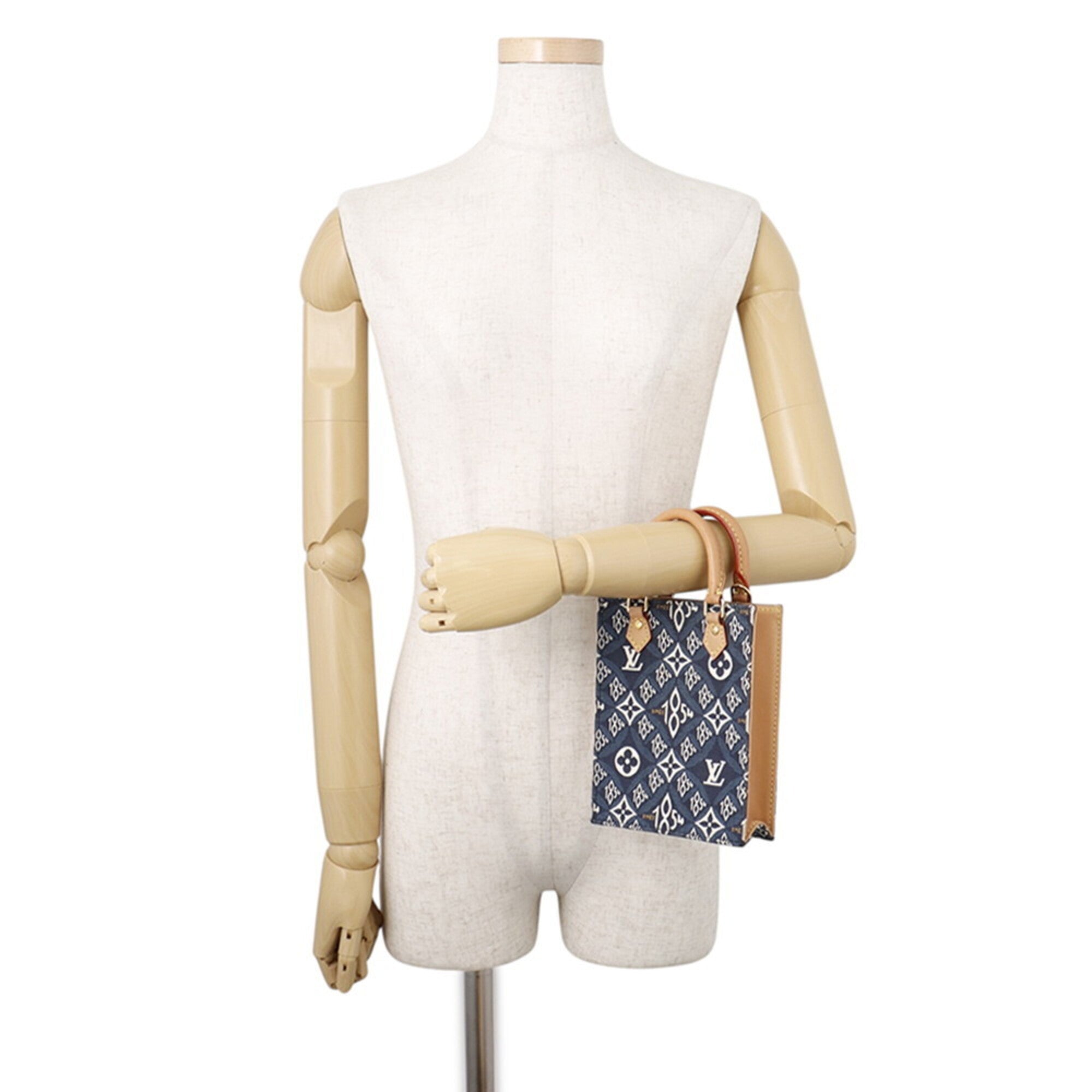 Louis Vuitton Blue Monogram Handbag (Pre-Owned)