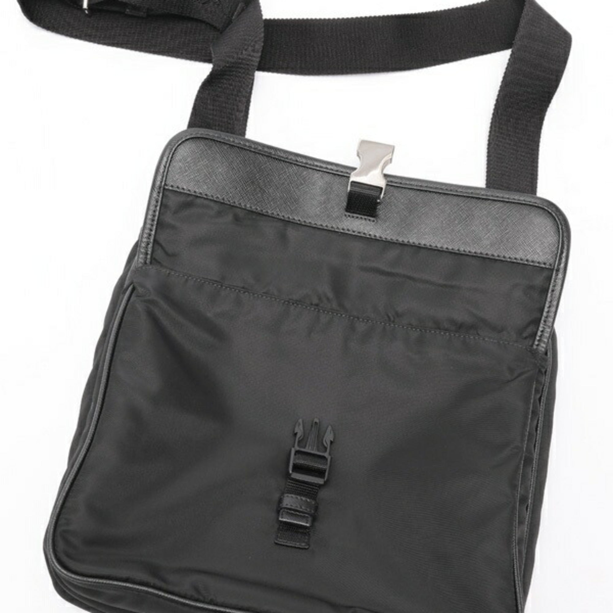 Prada Black Nylon Shoulder Bag (Pre-Owned)