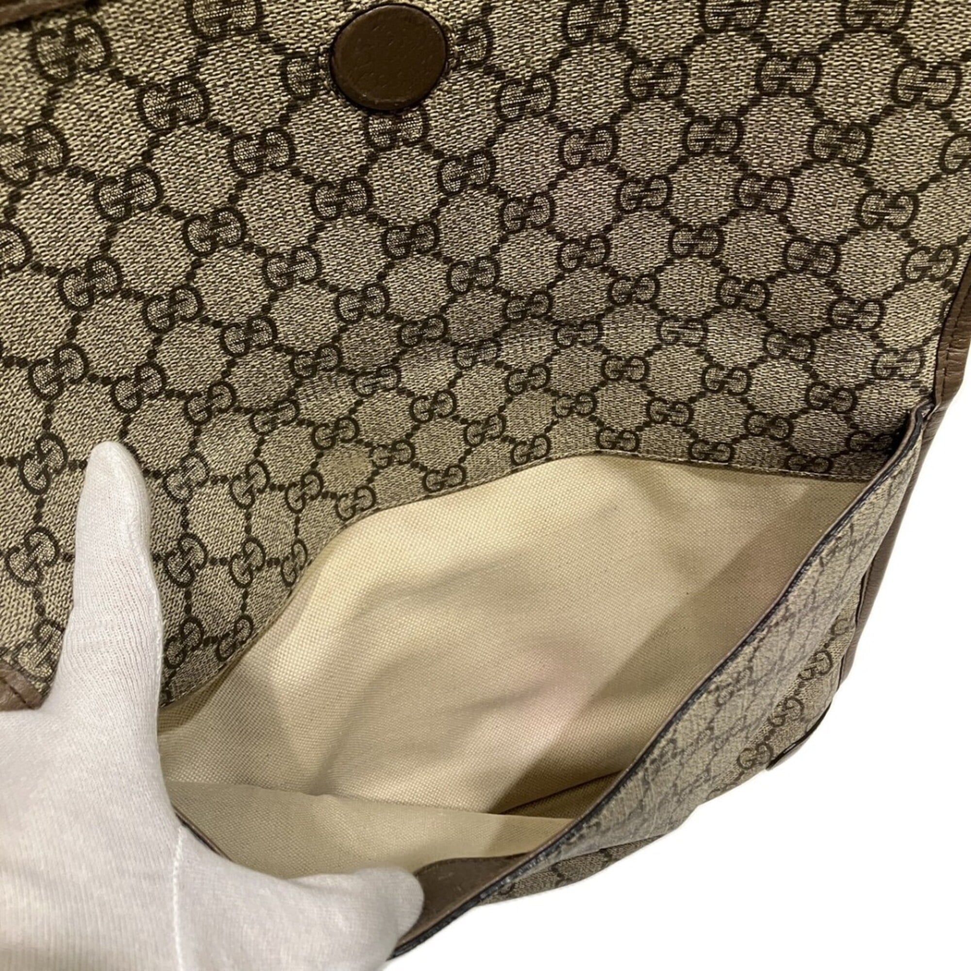Gucci Beige Gg Supreme Messenger Bag Shoulder Bag (Pre-Owned)