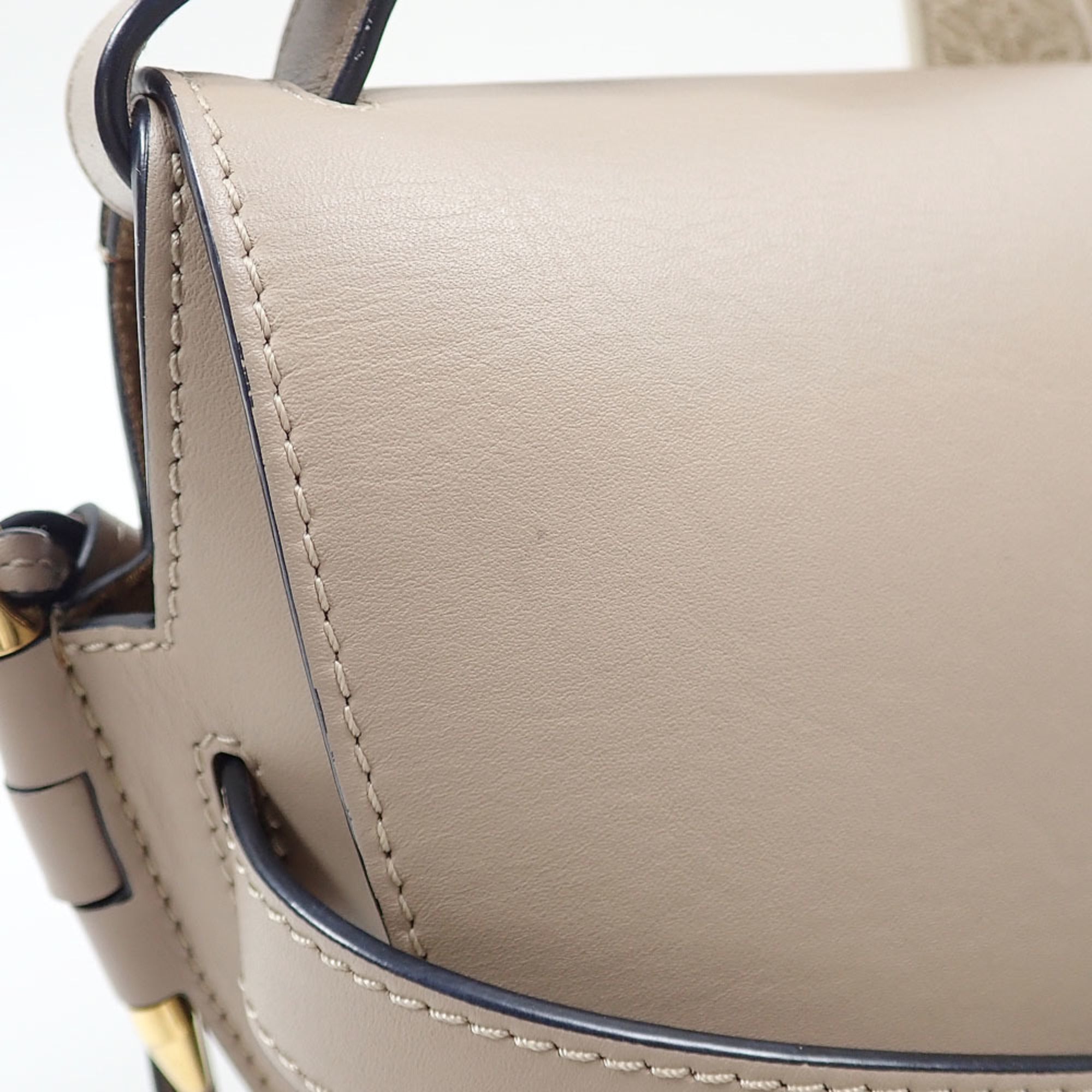 Loewe Sand Leather Jacquard Shoulder Bag (Pre-Owned)