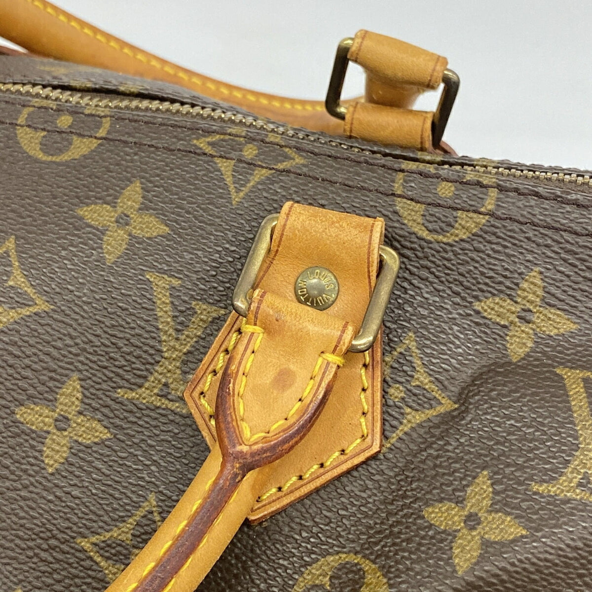 Louis Vuitton Brown Handbag (Pre-Owned)