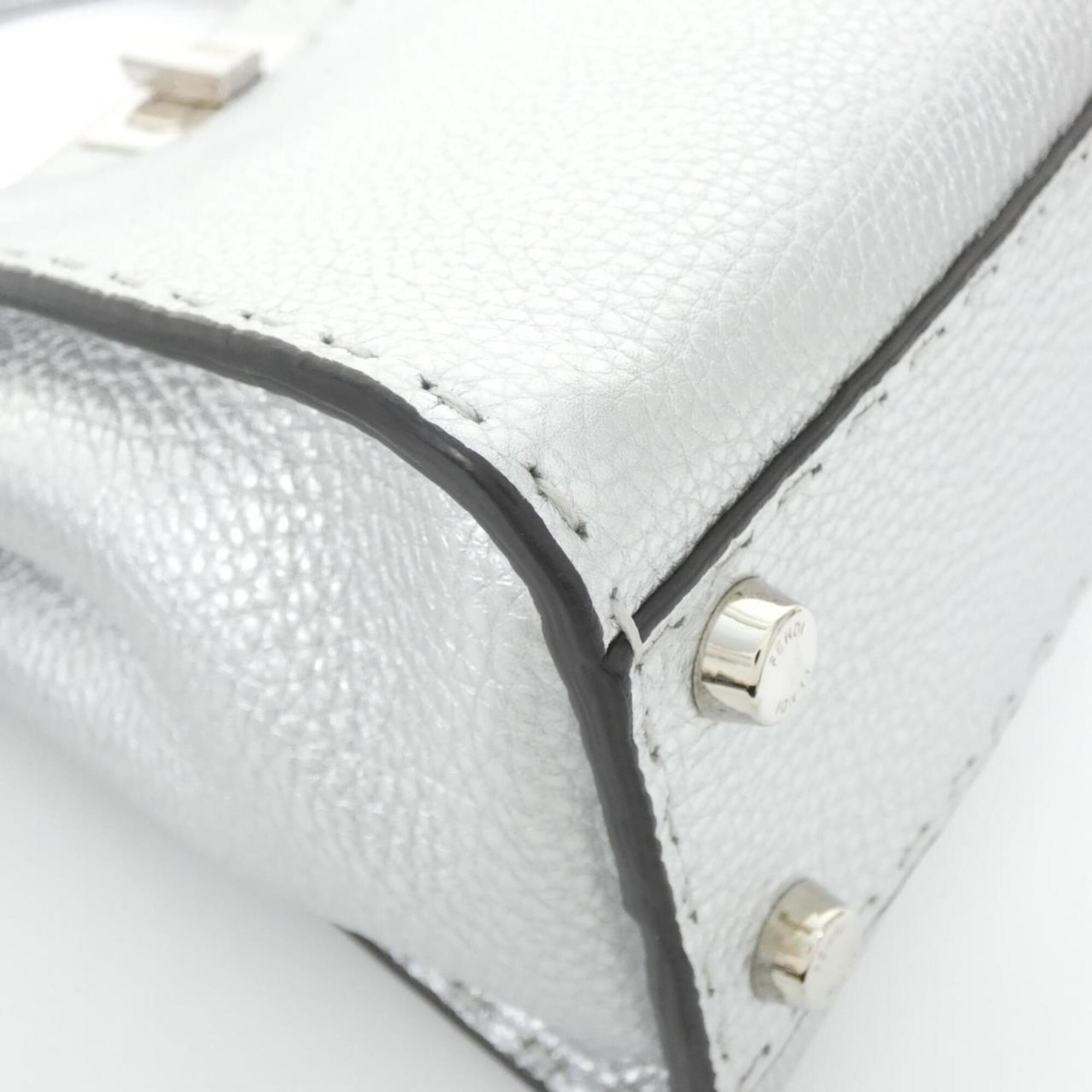 Fendi Silver Leather Handbag (Pre-Owned)