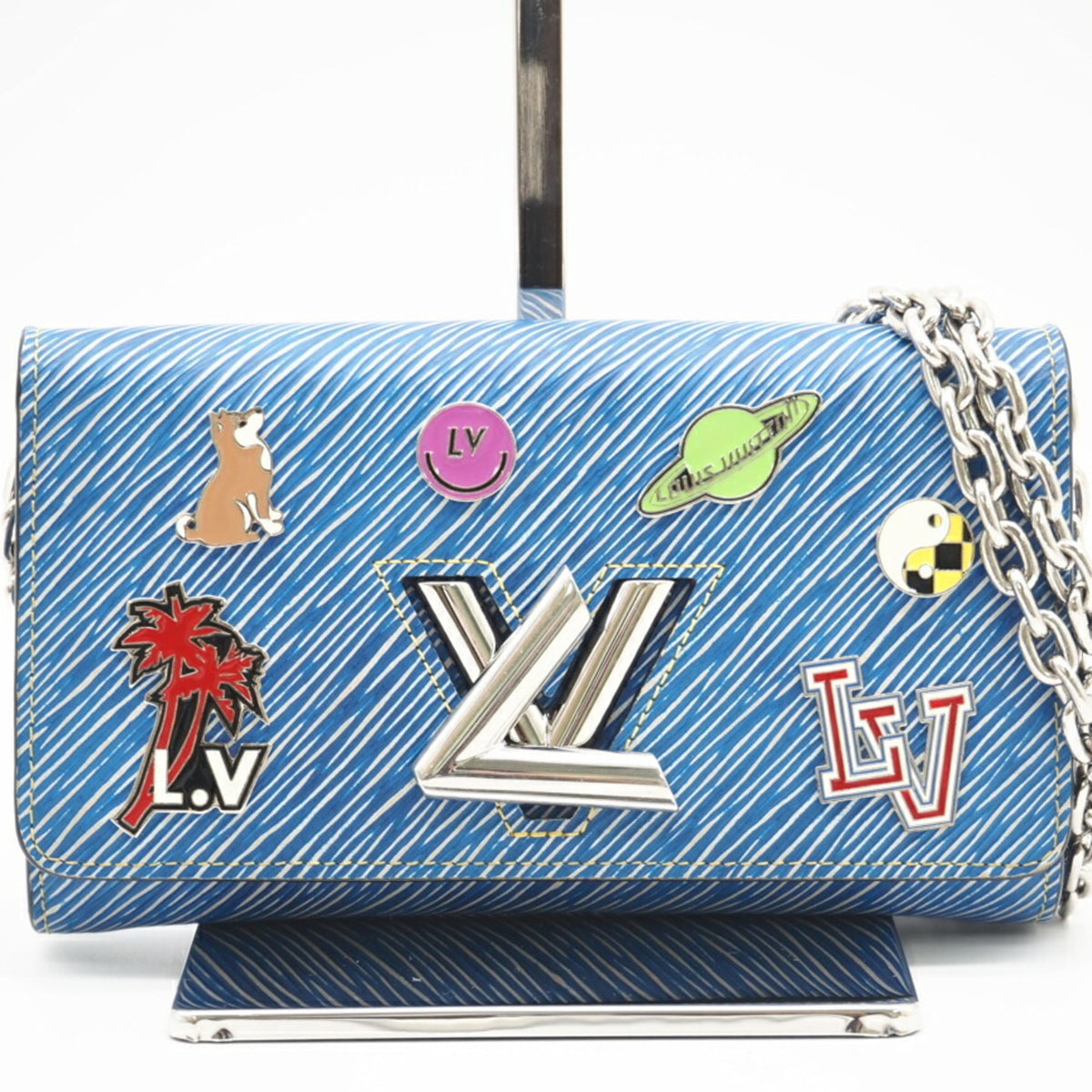 Louis Vuitton Blue Denim Shoulder Bag (Pre-Owned)