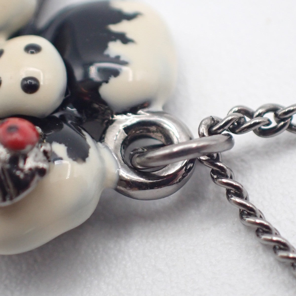 Chanel Cc Flower Ladybug Silver Plated And Acrylic Silver Metal Necklace Jewelry (Pre-Owned)