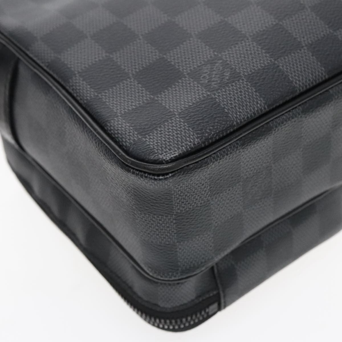 Louis Vuitton Utility Business Damier Graphite Gray Canvas Shoulder Bag Bag (Pre-Owned)