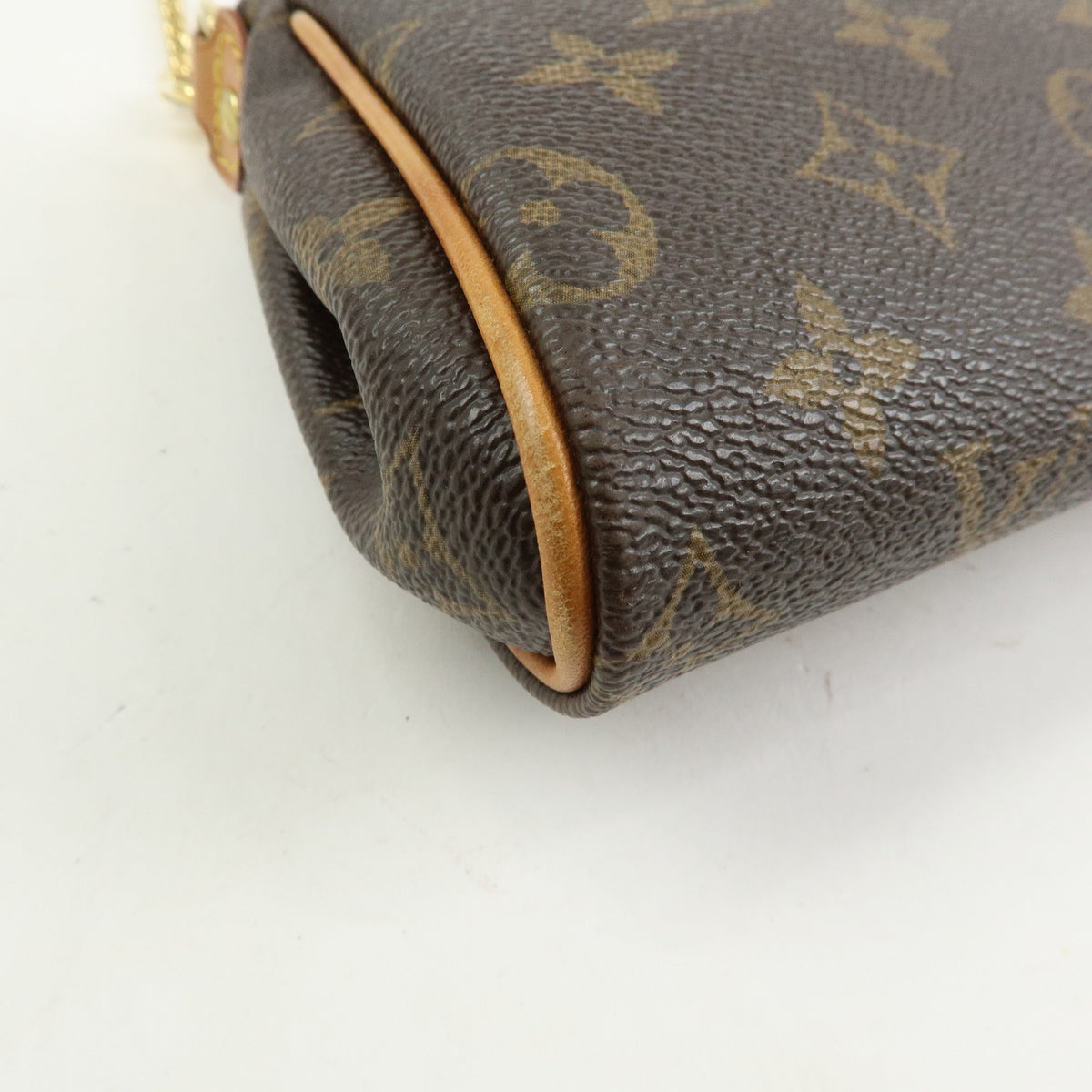 Louis Vuitton Eva Monogram Canvas Brown Canvas Handbag (Pre-Owned)