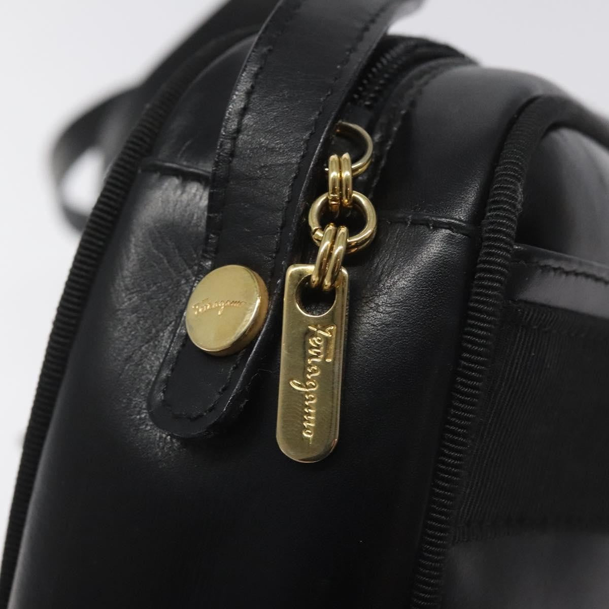 Salvatore Ferragamo Vara Bow Camera Leather Black Leather Shoulder Bag Bag (Pre-Owned)