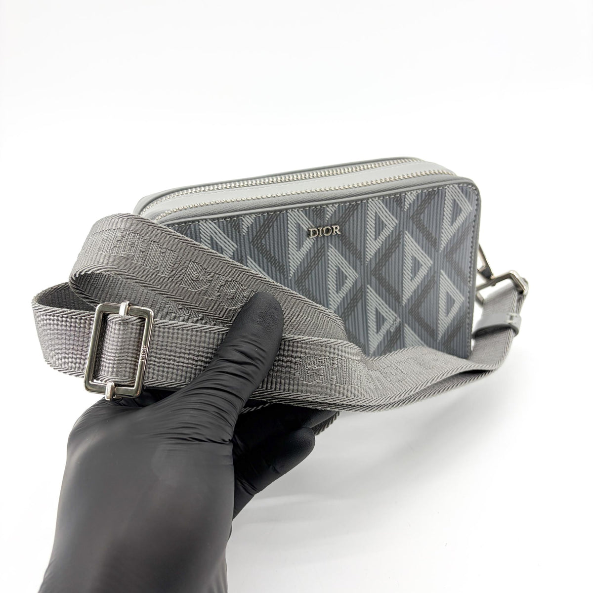 Christian Dior Double Zip Cd Diamond Coated Canvas Gray Canvas Crossbody Bag Bag (Pre-Owned)