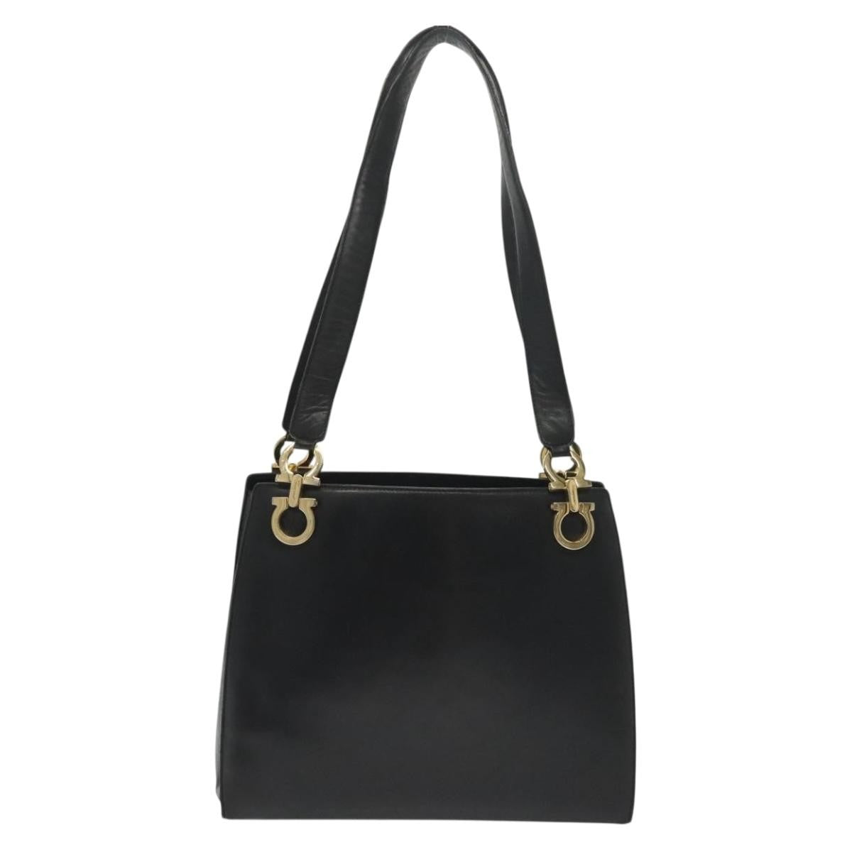 Salvatore Ferragamo Gancini Leather Black Leather Shoulder Bag Bag (Pre-Owned)