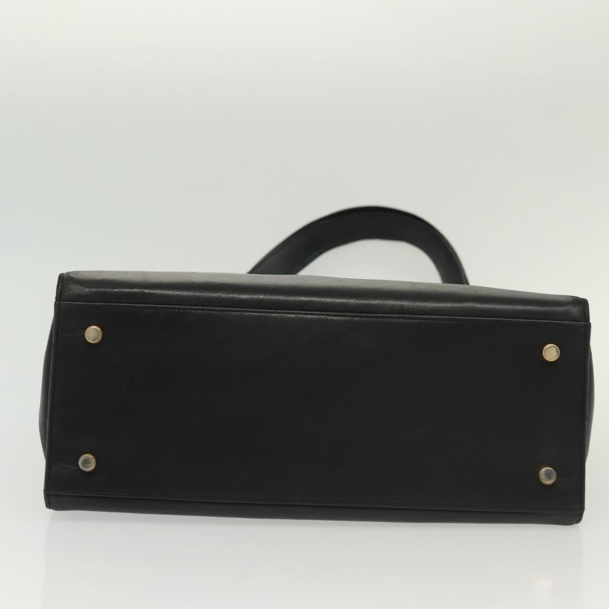 Salvatore Ferragamo Gancini Leather Black Leather Shoulder Bag Bag (Pre-Owned)