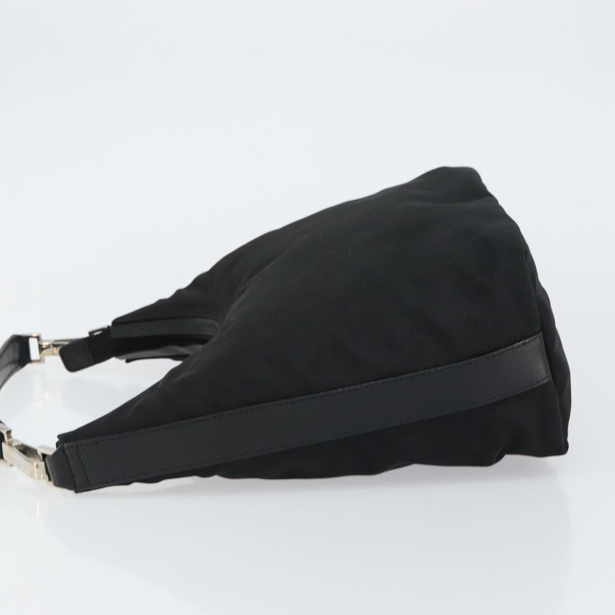 Gucci Zip Hobo Nylon Black Nylon Shoulder Bag Bag (Pre-Owned)