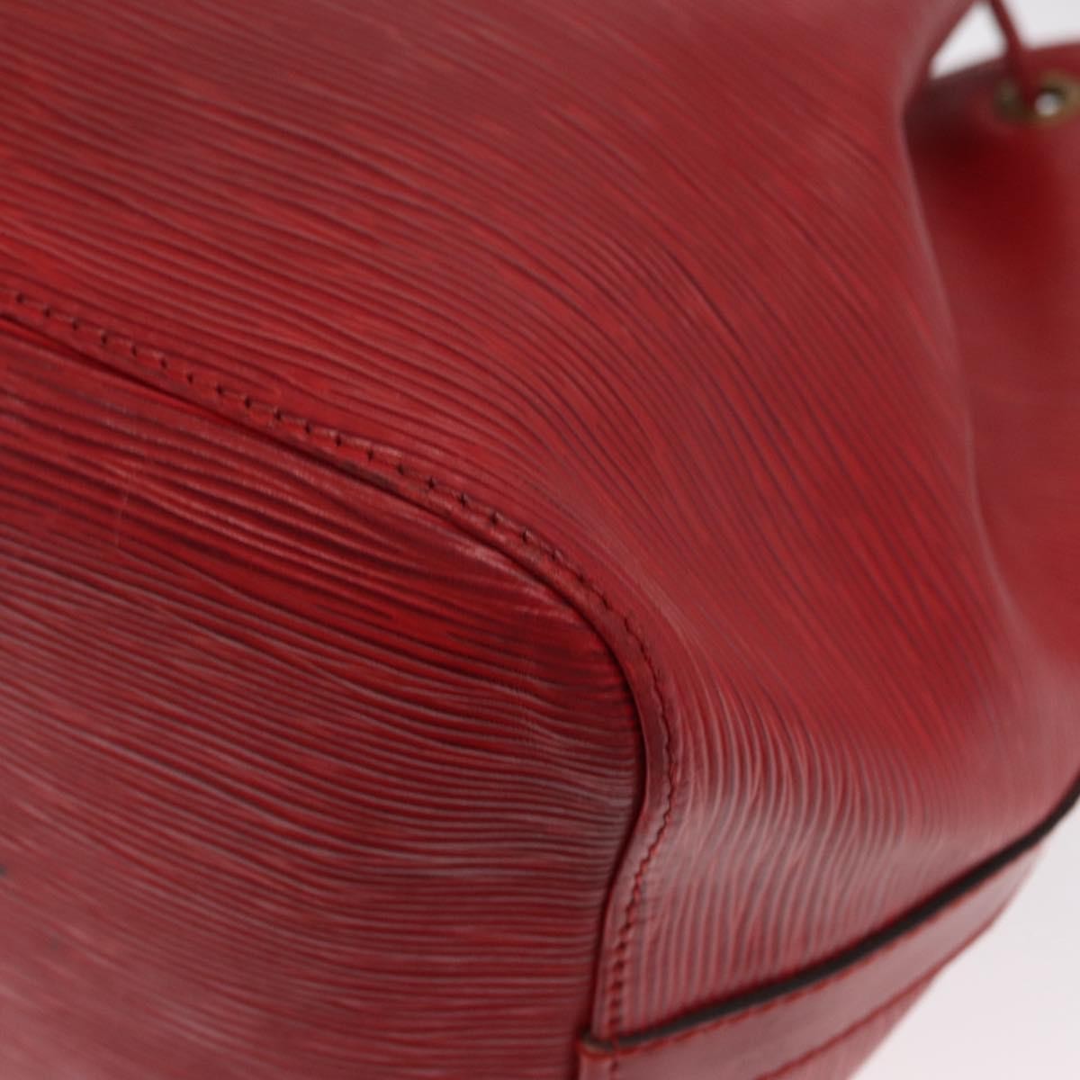Louis Vuitton Petit Noe Epi Leather Red Leather Shoulder Bag Bag (Pre-Owned)