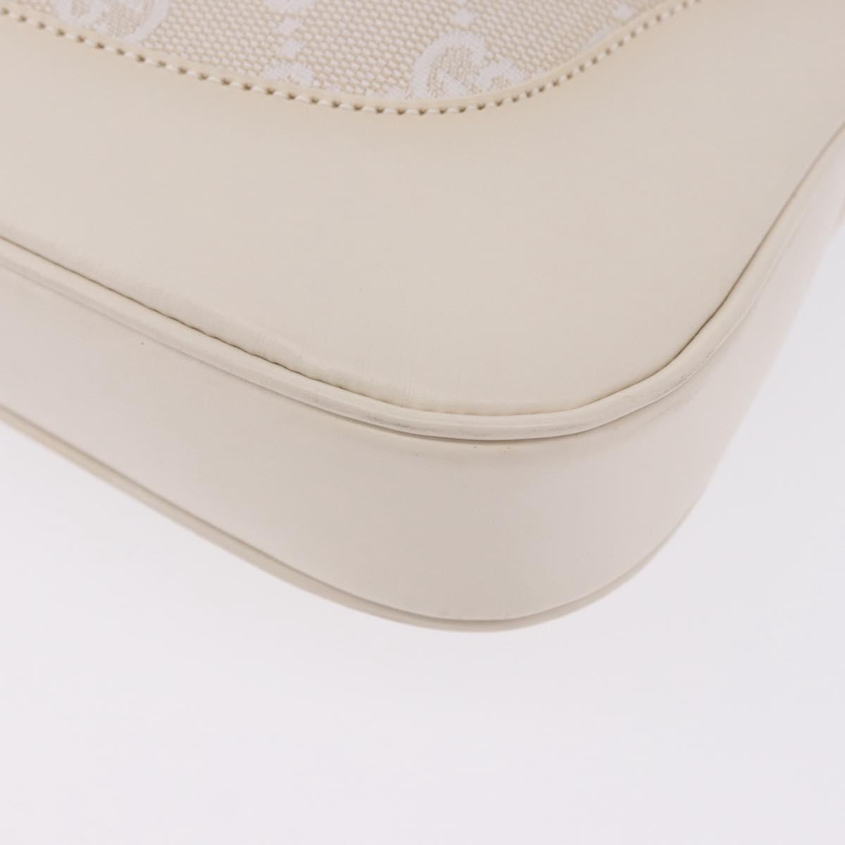 Gucci Jackie Canvas White Canvas Handbag (Pre-Owned)