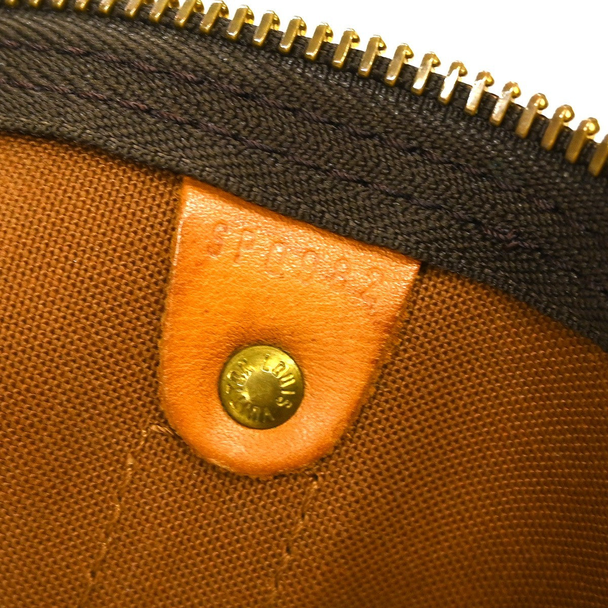 Louis Vuitton Keepall Monogram Canvas Brown Canvas Travel Bag Bag (Pre-Owned)