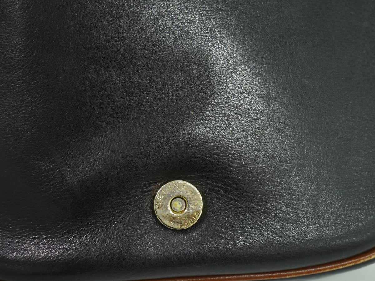 Celine Flap Shoulder Leather Black Leather Shoulder Bag Bag (Pre-Owned)