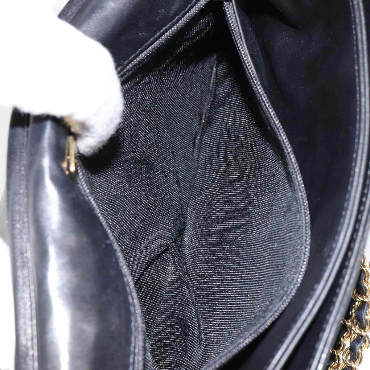 Bally Vintage Chain Quilted Leather Black Leather Shoulder Bag Bag (Pre-Owned)