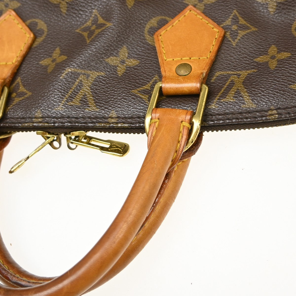 Louis Vuitton Alma Monogram Canvas Brown Canvas Handbag (Pre-Owned)