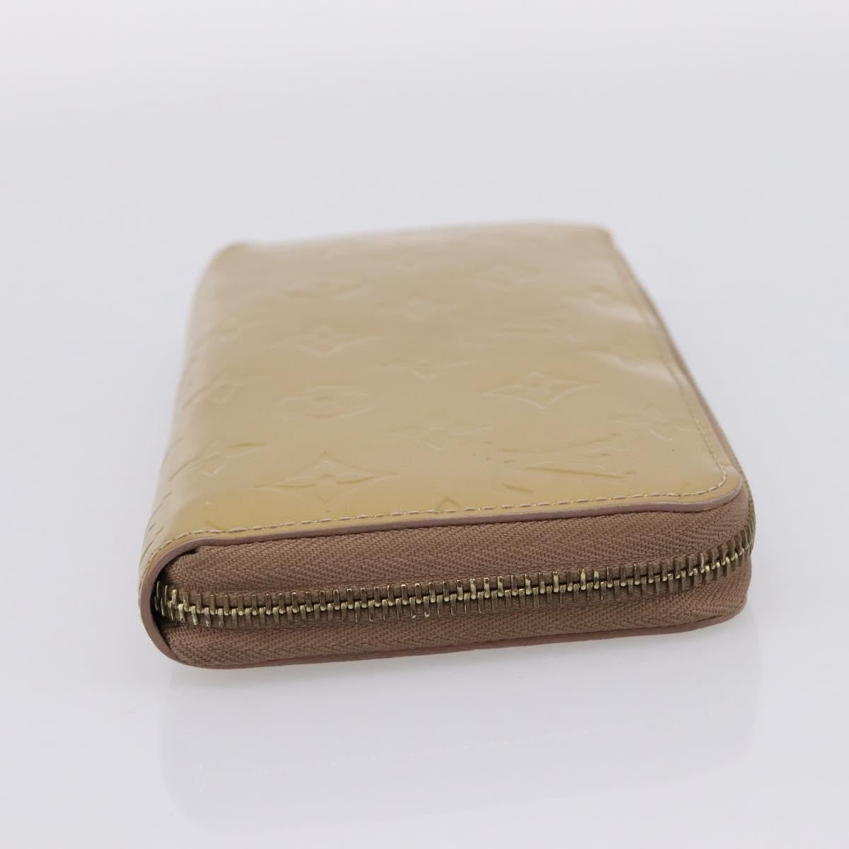 Louis Vuitton Zippy Monogram Vernis Beige Patent_Leather Wallets Accessory (Pre-Owned)