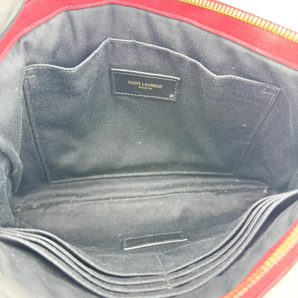 Saint Laurent Classic Monogram Wristlet Matelasse Chevron Leather Burgundy Leather Clutche & Pouche Bag (Pre-Owned)